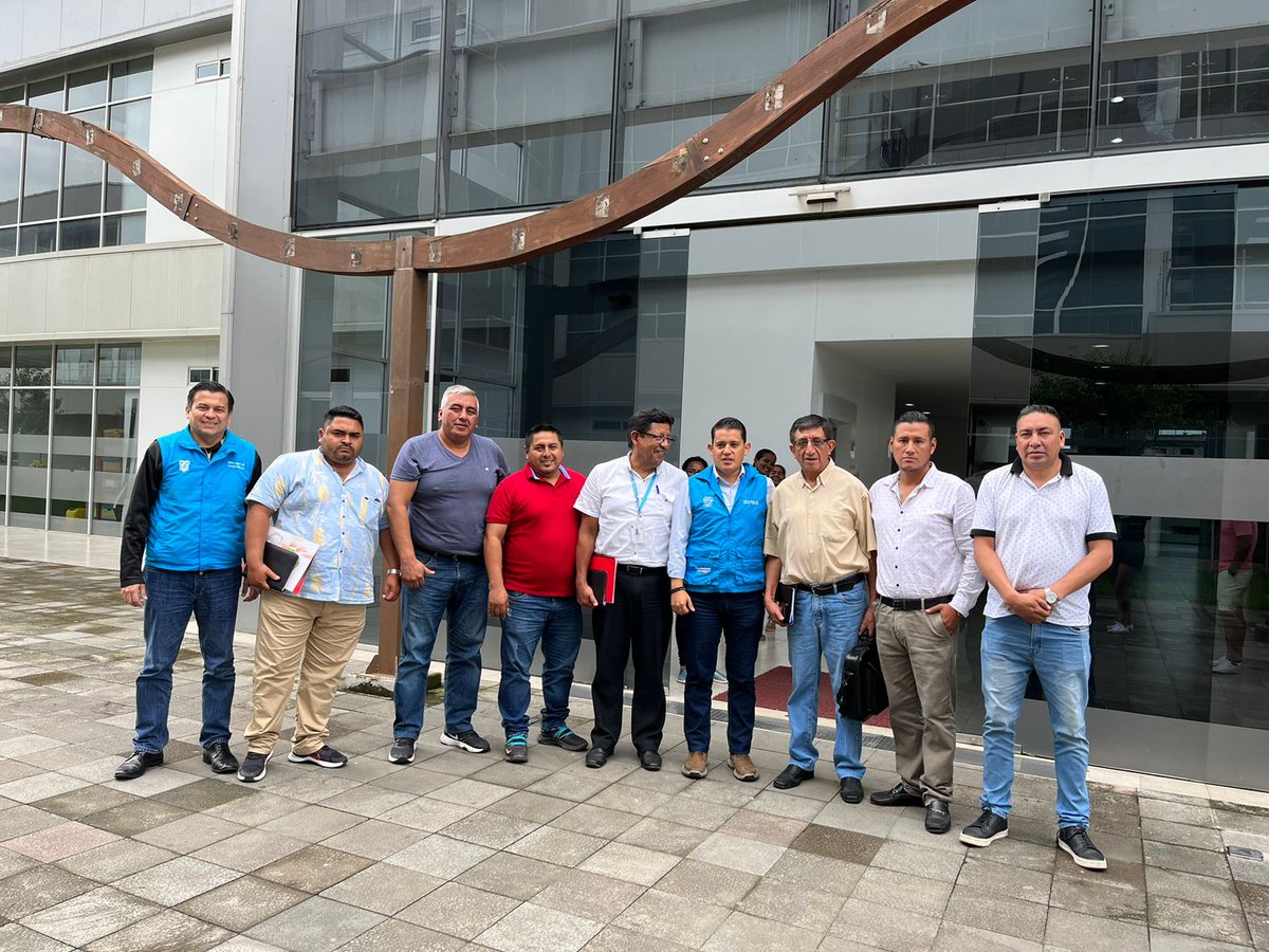 OSUNTRAMSA_N's tweet photo. ¡Gracias por el espacio @ecu911sambo! Estamos trabajando juntos por el derecho de los trabajadores. @OsuntramsaE @Salud_Ec @MinTrabajoEc. https://t.co/7E9AsQPiCK