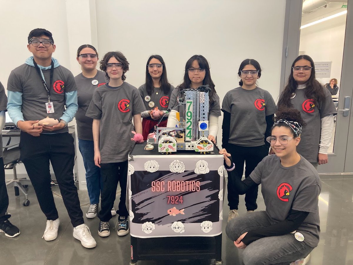 SSCcardinalNews's tweet image. Good luck to our Cardinal Robotics Team as they compete in the second day at their state tournament. We are team #7924 - the Red Toques. Here is the live link: youtube.com/live/kn2molwhU… #GoCards #sscCARDS #FTCrobotics #cardpride❤️🖤❤️🖤 #cardinalrobotics