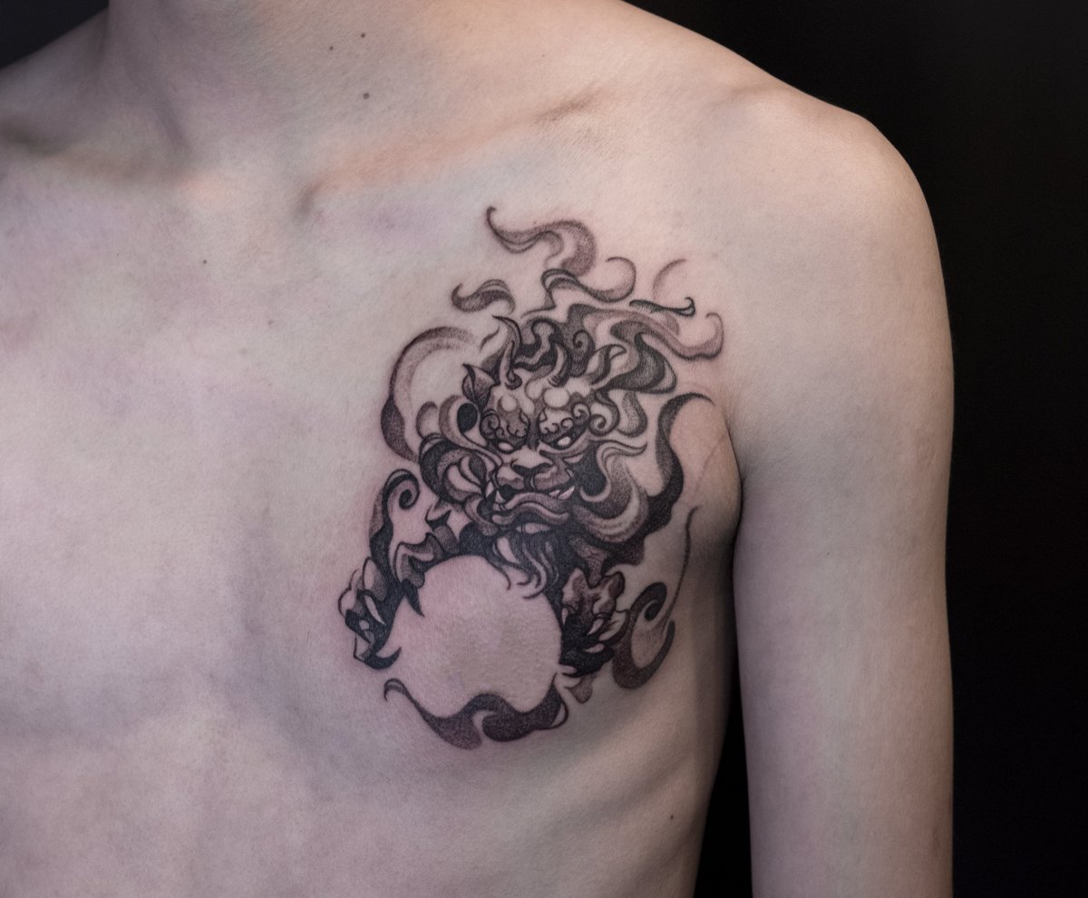 KyoKyoHira's tweet photo. 遊戲

#紋身 #刺青 #認領圖 #台中刺青 #唐獅子 #tattoo #taiwan #fudog #タトゥー #入れ墨 #シーサー https://t.co/1IO4CFtHC0