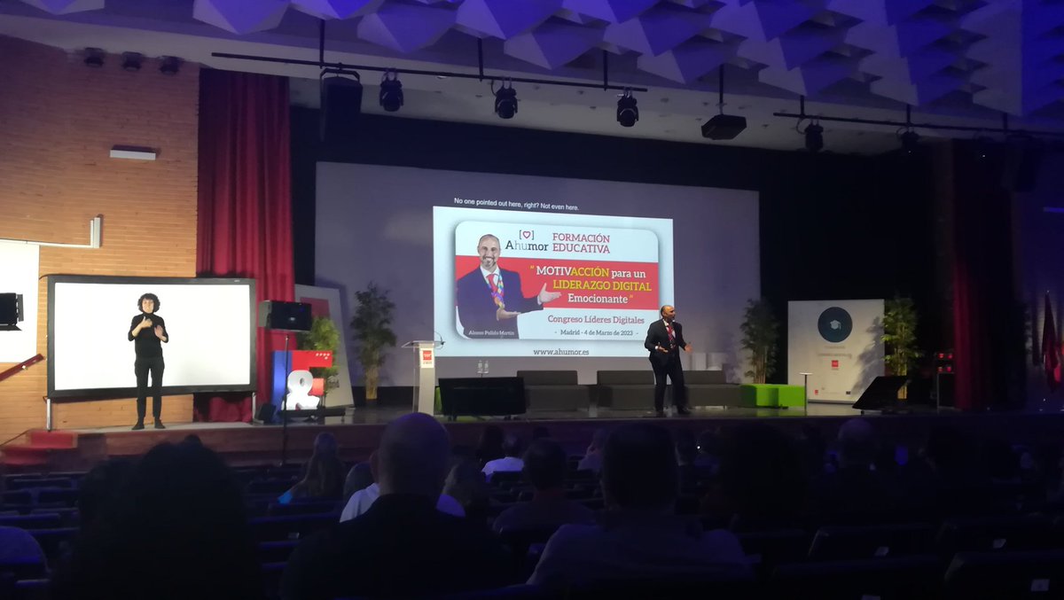 sbn9690's tweet photo. Alonso Pulido Martín nos aporta su charla sobre MOTIACCION para un liderazgo digital #IF_CMadrid #IFC_MADRID #congresolideresdigitales #MRCD #compdigedu #ATDigital #compdigedu_CM #innovation #innovacioneducativa https://t.co/0vh8cHfjf1