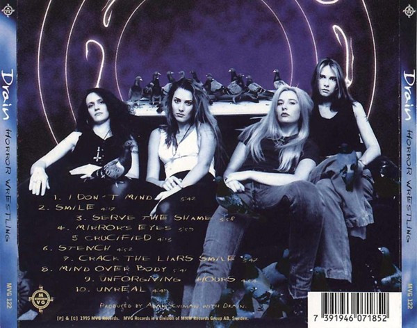 WiIliamMILLER's tweet image. #Women of #intergrity...DrainSTH🇸🇪to decide THAT was gonna be the cover of #HorrorWrestling...(y'see em there on the🔙) there used to be *unwritten rules* as far as "making it"(without being a spineless sellout) @OGEverlast said like y'didn't let song be used in a🚘commercial etc