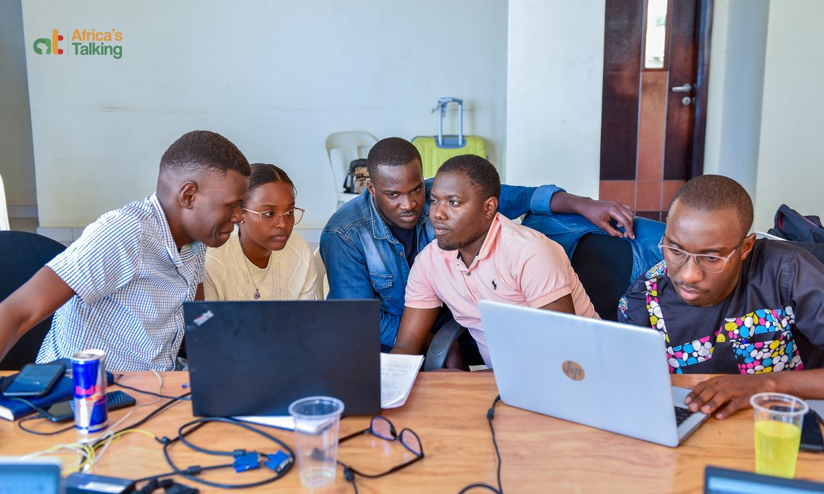 Africastalking's tweet photo. Team AgriCure working on an app for sharing information to farmers on pests and diseases, that includes treatment methods,  in order to increase productivity.
#BuildwithAT #WeLoveNerds #ATUganda #MiniSummit #Uganda #ATHackathons https://t.co/5y05B28TP8
