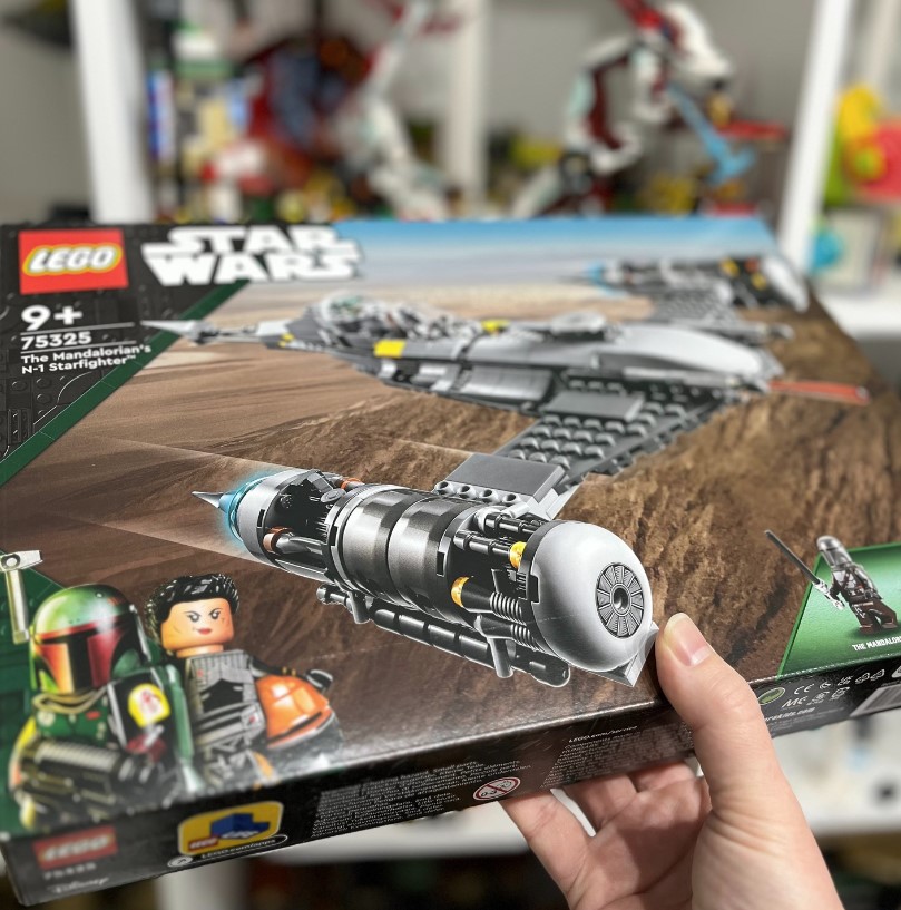 LBG_BRICKS's tweet photo. Live now building the LEGO Mandalorian N1 - Starfighter - https://t.co/8POyS3zBqT @Craigster10 @Matt__Elder @FoolinBazza #ThisIsTheWay #Mandalorian #mandalorianseason3 #legostarwars #starwars #legoGrogu #grofu #legolive #legolivestream #livestream #youtube https://t.co/ht1poedeZQ