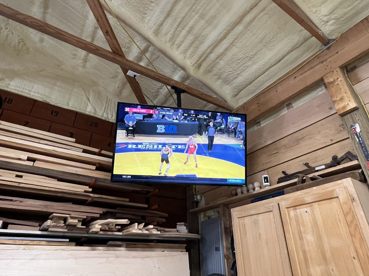 Taking a time out to watch <a href="/mad_max814/">Max Murin</a> at the Big Ten Championships.
#B1GQuadBox