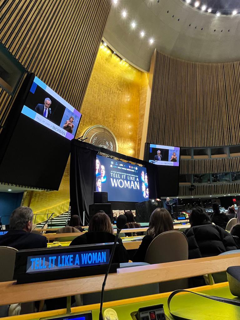 ItalyUN_NY's tweet image. We did it together! ♀️

🙏to all the partners &amp;amp; to the 1000+ participants in yesterday night’s event at the @UN.

#TellItLikeAWoman 🇮🇹🇦🇷🇨🇱🇯🇵🇬🇧🇺🇸

@UN_Women @WDITogether @ArgentinaUN @UKUN_NewYork @JapanMissionUN @ChileONU @USUN @intesasanpaolo @ILBEgroup @FerreroNACorp @PosteNews