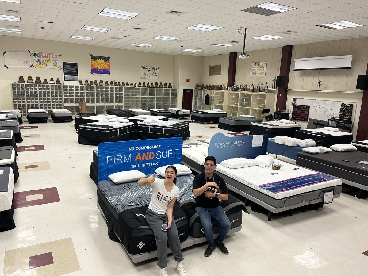CCWildcatBand's tweet photo. Come join us at the Clear Creek High School band hall for our annual mattress sale fundraiser! Get a good night’s sleep while supporting our students from 10-5 today! https://t.co/9UbA3wxYxe