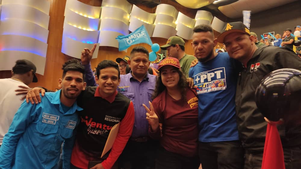 PODEMOS GUÁRICO tweet media