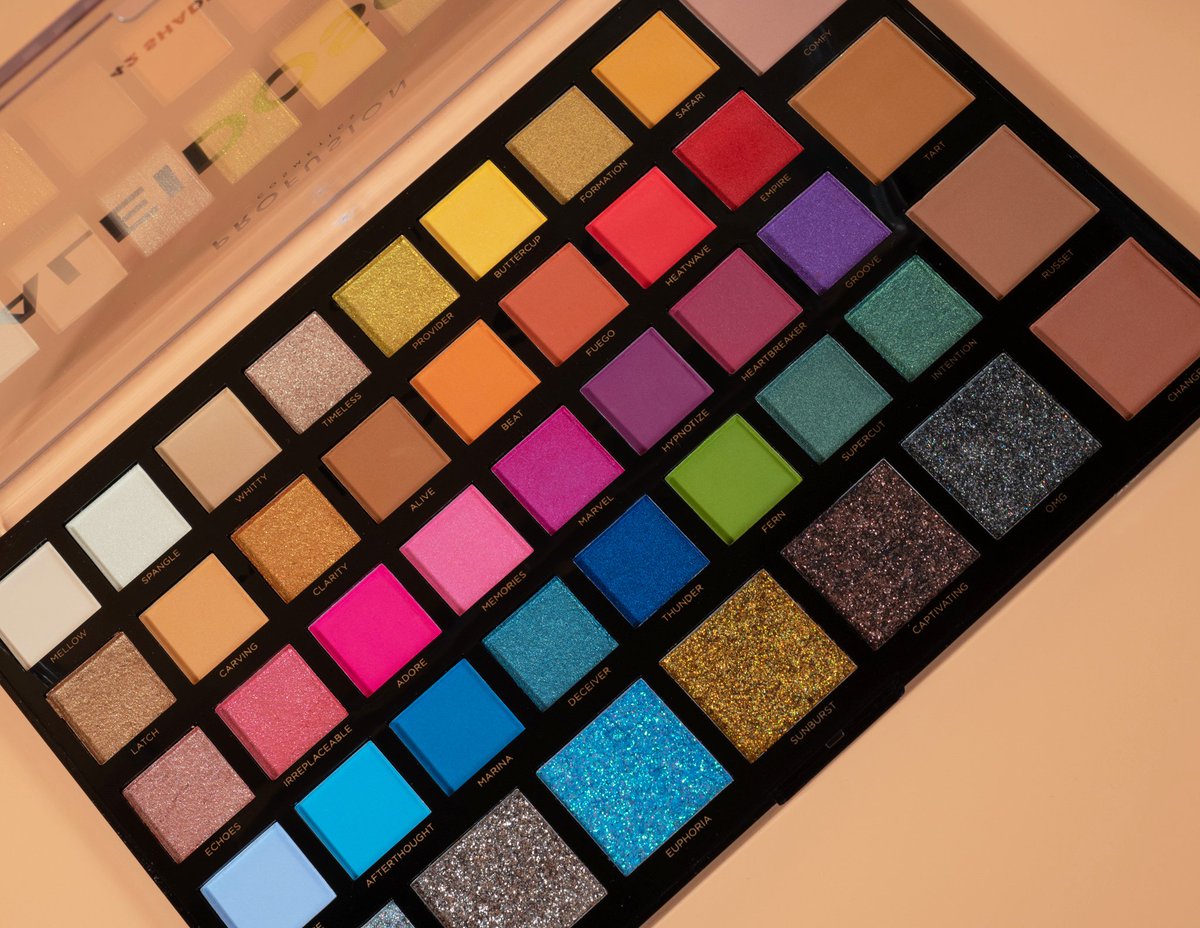 Drop a (🌈) in the comments if you have this Kaleidoscope palette in your collection!

_____________
#profusioncosmetics #palettecollections #eyeshadowcollection #drugstorebeauty #makeupphotography #colorfullooks #kaleidoscope