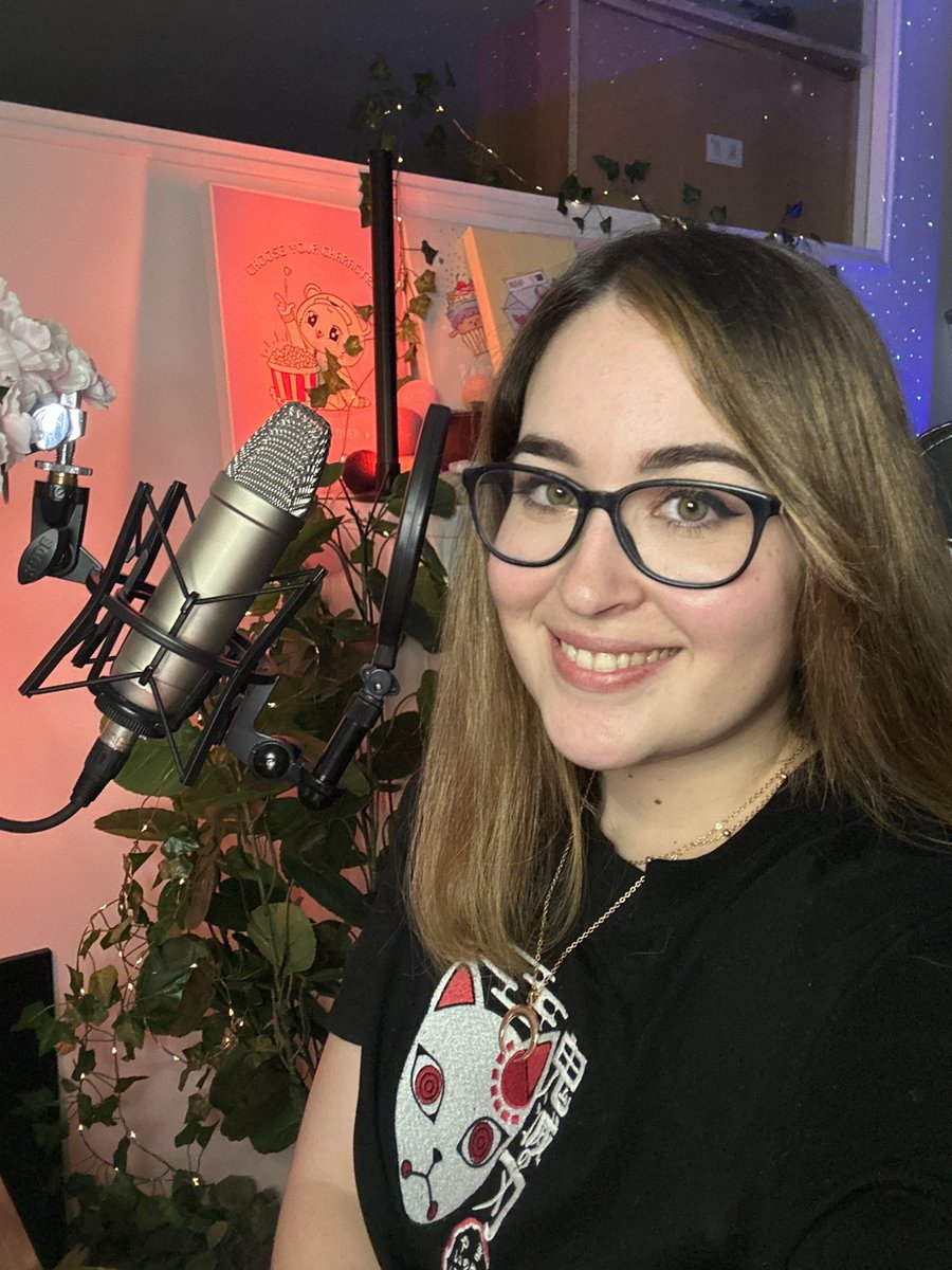 C’est bon on fait le pas.. ouverture du premier compte Twitter de la chaîne ! Retrouvez toutes les news et mon blabla quotidien directement ici ✨