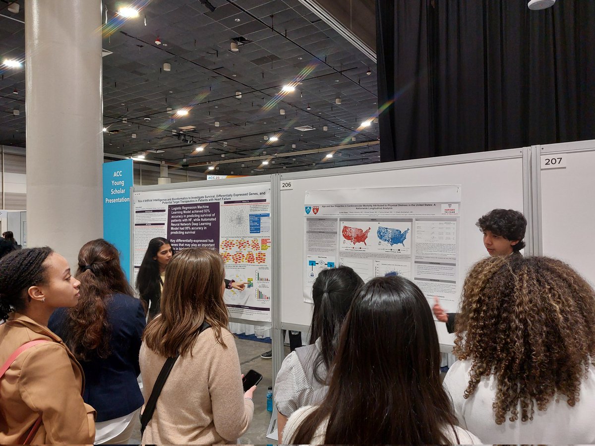 Big crowds around our <a href="/ACCinTouch/">American College of Cardiology</a> Young Scholars Arindam Bagga and Peeisa Ashar as they present their work on disparities in CV mortality and the role of AI in identifying therapeutic targets and differentially expressed genes in HF patients, respectively! #ACC23 #ACCHFT