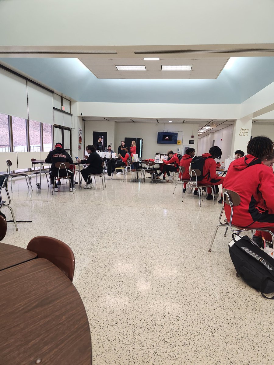 We would like to thank the Northgate football team 🏈 and their boosters for the wonderful pre-game breakfast meal before our WPIAL CHAMPIONSHIP GAME. It's called family!!! 
#FlameGame
