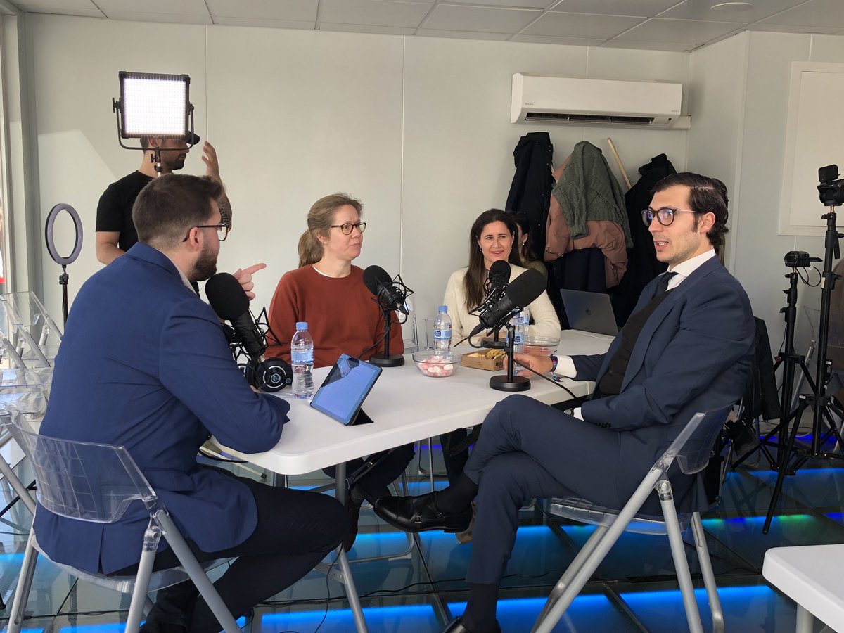 Escucha el podcast que emitimos desde #SICMA23 en nuestro StudioLab de Plaza de España: hoy #DíaInternacionaldelaIngeniería con 3 expertos que darán una perspectiva general del sector desde diferentes prismas. 
17:00h. en directo🎧ow.ly/NHux50N8VIx
#WorldEngineeringDay2023