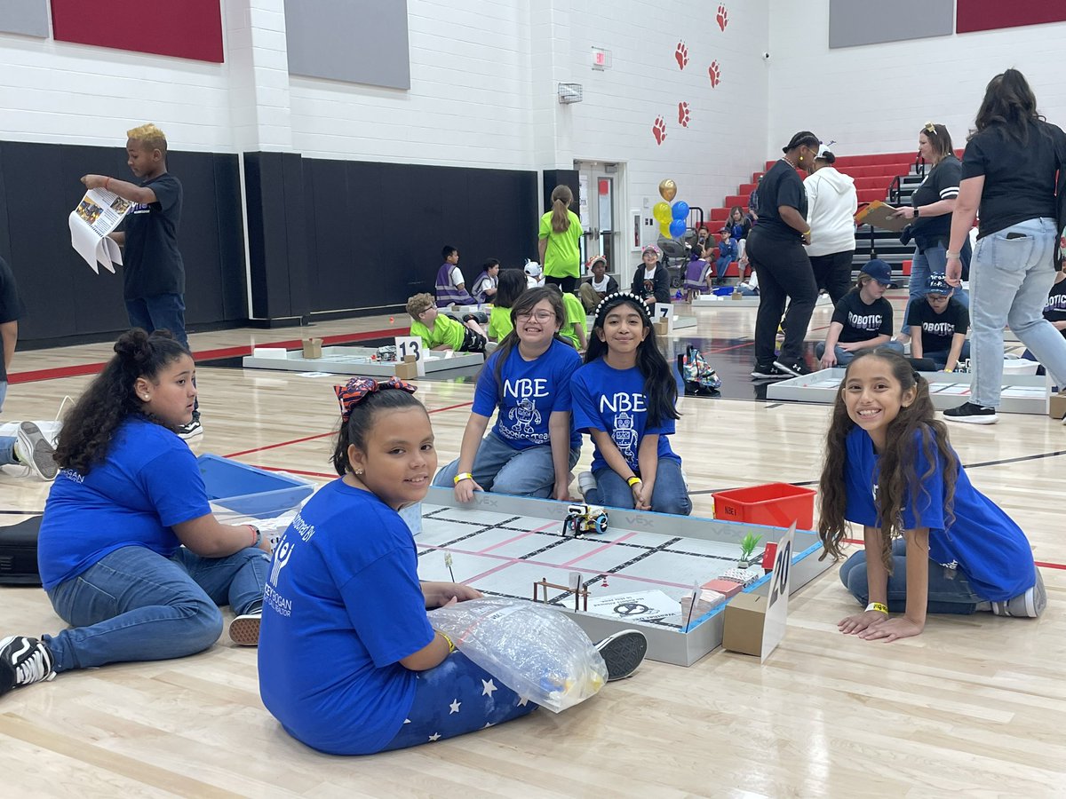 MsKSantini's tweet photo. Im extremely proud of my students and their achievements… @AliciaChavezNBE  you did an amazing job guiding them! #GoNBE #NothingButExcellence @HumbleISD_NBE https://t.co/pVsVFIKI3G