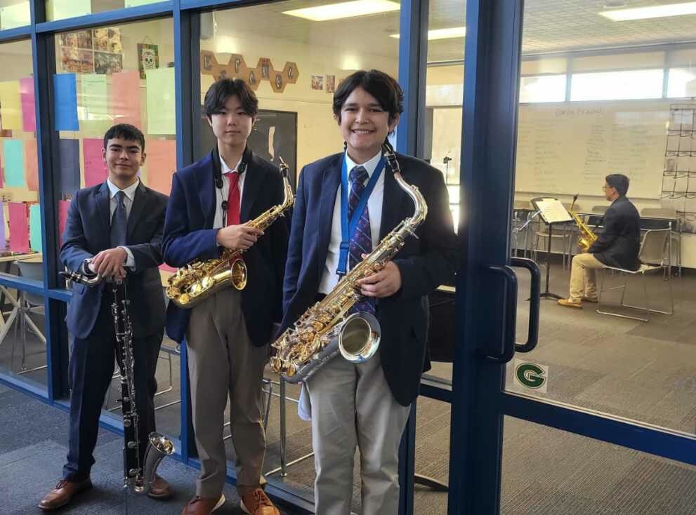 JesuitMusic's tweet photo. Bravo! Jesuit Ursuline Ranger Band students - fantastic performances today at TPSMEA Solo and Ensemble! https://t.co/bA49sEyZ3p