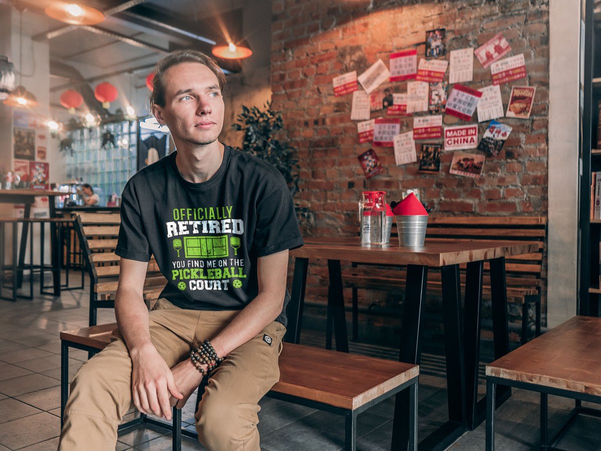 elouajdi_s's tweet image. Anyone need this T-shirt??? Just write "I want One"
You can order the T-shirt at store. (link:redbubble.com/i/t-shirt/Offi… ) This is a limited number of T-shirt, order quickly
#pickleball #pickleballshirts 
#pickleballcourt