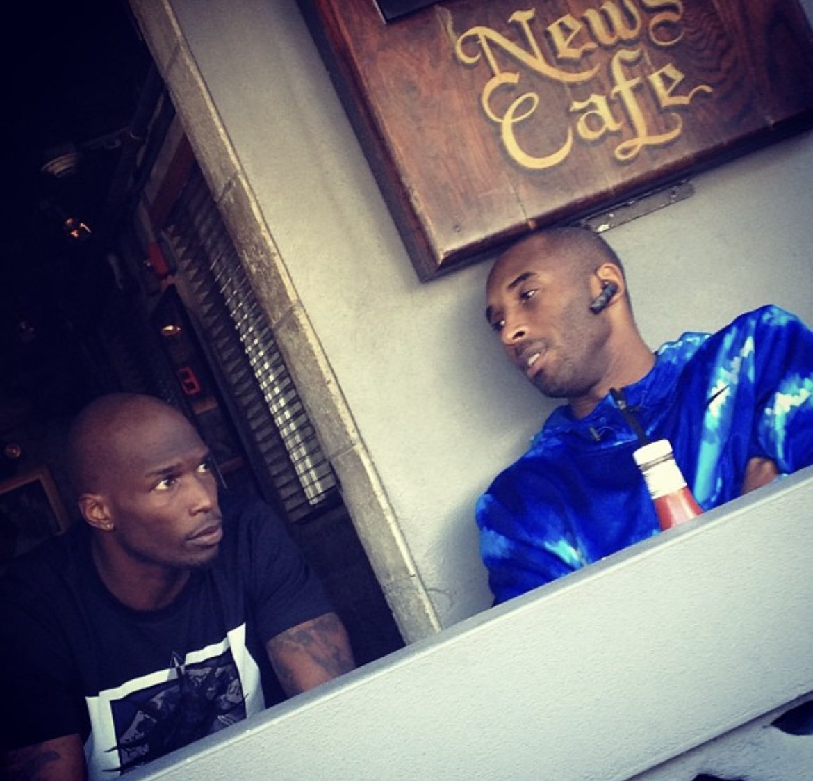 ochocinco's tweet photo. 🕊️ https://t.co/ar9YzepHRi