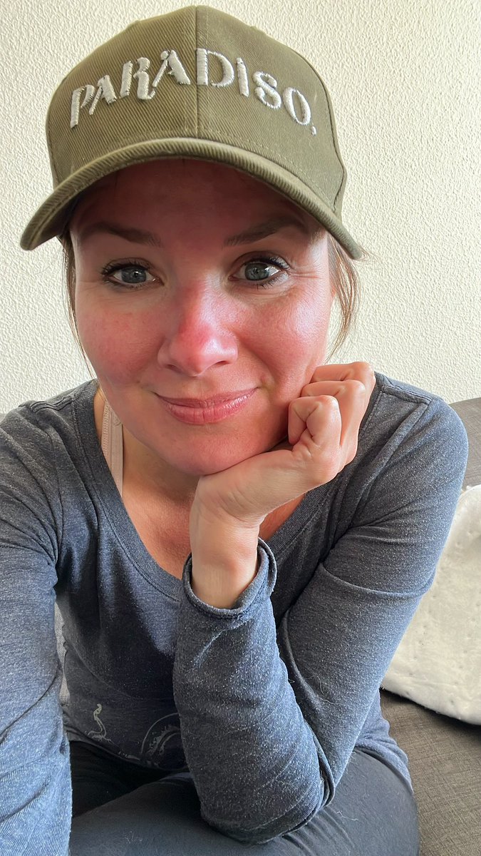 Post-hike sun-kissed face. ☀️❤️🇪🇸