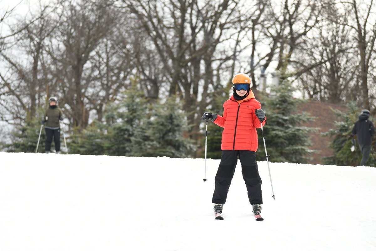 Good vibes only! Happy Saturday on the slopes! 🫶⛷️🏂