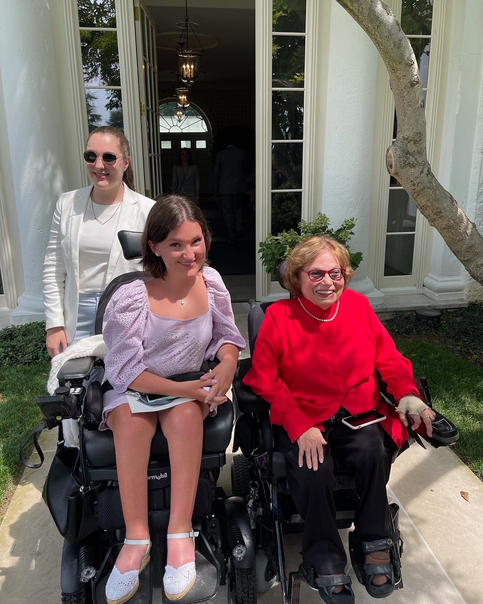 annalandre's tweet image. Judy Heumann was my friend &amp;amp; mentor. She was larger than life. Her impact on the disability community is incalculable. 

It felt like she would be here forever. I already miss her. But I know she’ll live on, in every feisty disabled person that fights for our rights &amp;amp; our place.