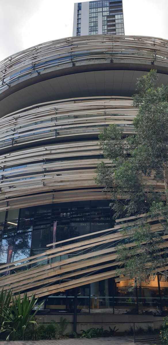 CherScheff's tweet photo. Darling square library 
and the rising sun.
#HappyWeekend 
#Sydney
#DarlingSquare
#Birdsnest https://t.co/lxOTWLLosN