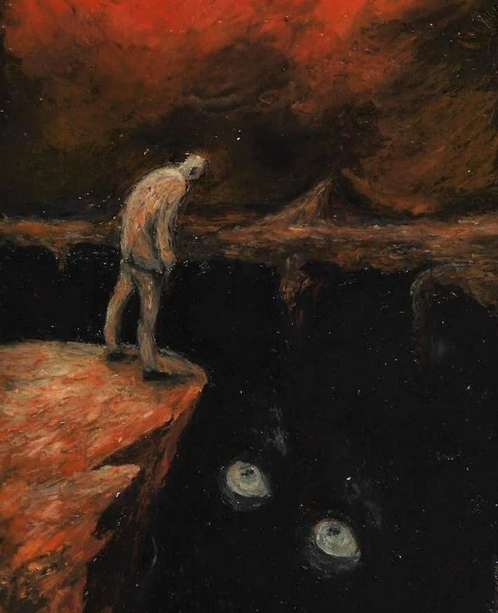 "Uzun süre uçuruma bakarsan uçurum da sana bakar."