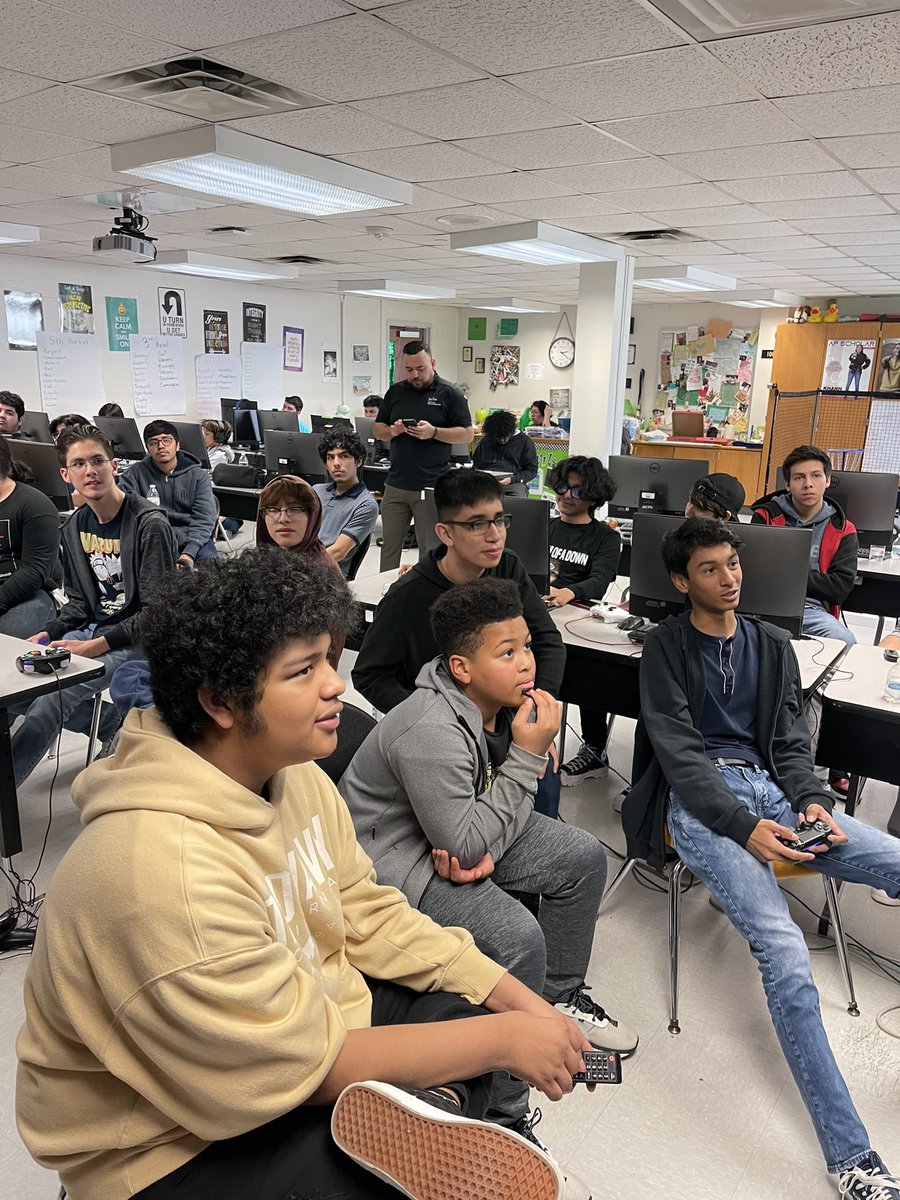 Denovias In The Morning tweet media