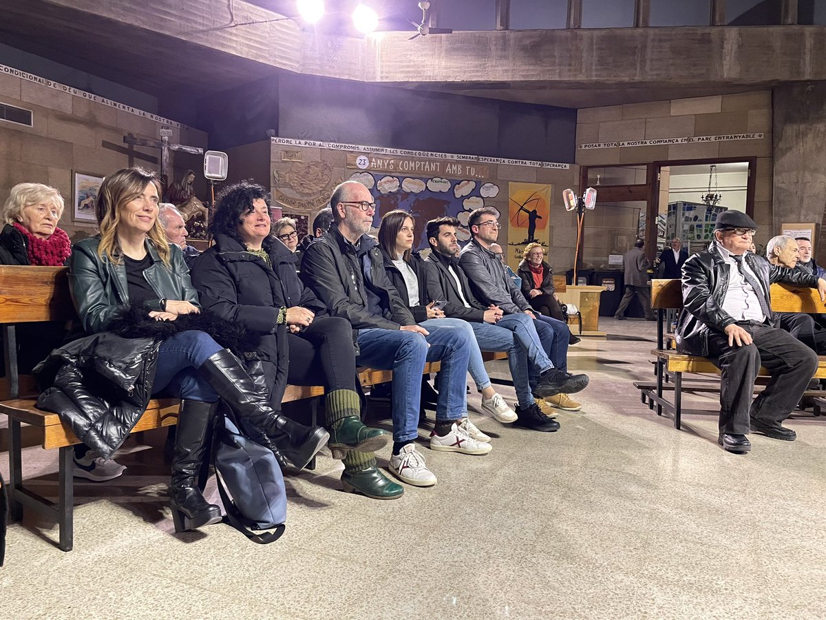 pscreus's tweet image. 👏 Aquest vespre hem col•laborat en el 24è #sopar #solidari de la parròquia Sant Bernat Calvó de #Reus que enguany destina la recaptació a una Casa d’acollida temporal per a #dones migrants en situació de vulnerabilitat i els seus fills