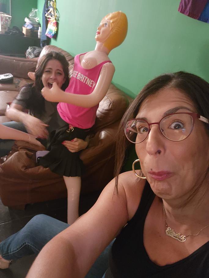 not the weirdest thing to occur in a green room I’ll tell u that <a href="/laughwitheli/">Eli Rodriguez</a>