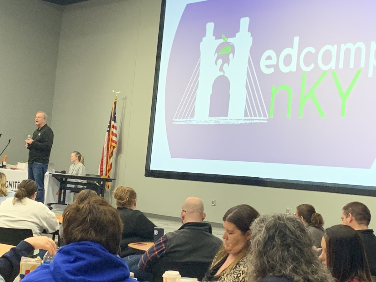 FrekingLisa's tweet photo. Great morning of learning and connecting! #edcamp https://t.co/SKxiPaFkEa