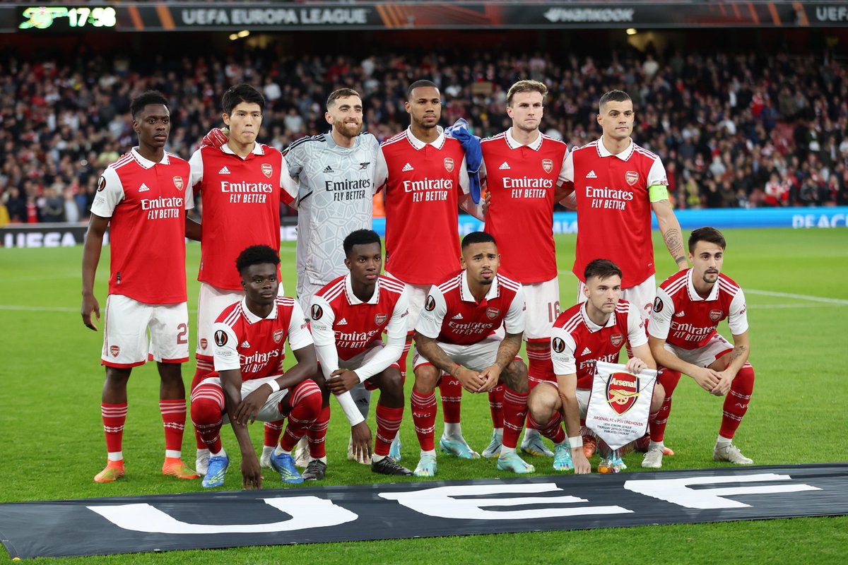 WinamaxSport's tweet photo. Arsenal en première mi-temps. / Arsenal à 0-2 pour Bournemouth : https://t.co/7xoKBliY9b