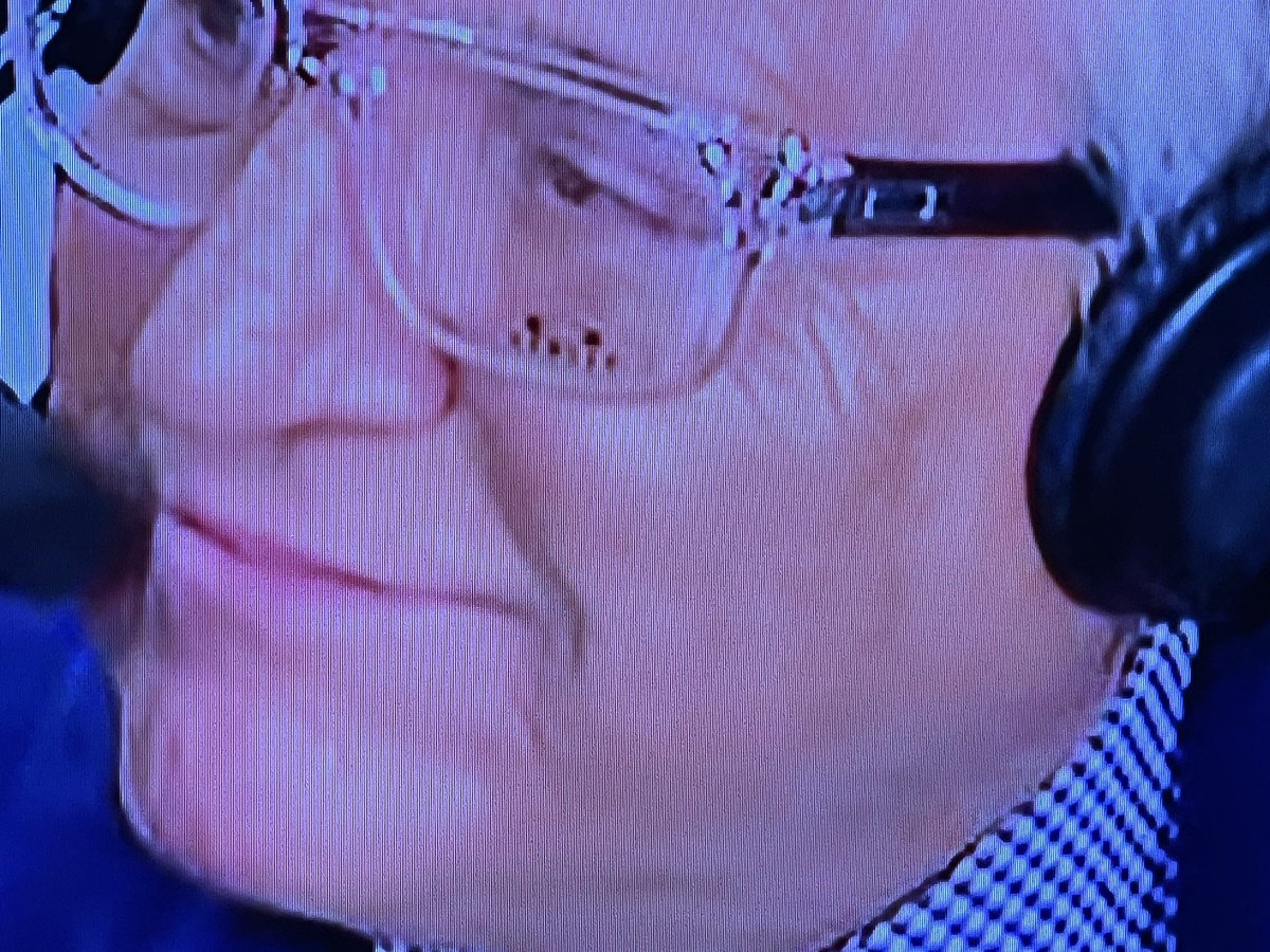 rontylera1's tweet photo. What does #JimNessler have going on here? https://t.co/h3Ydl8KR2t