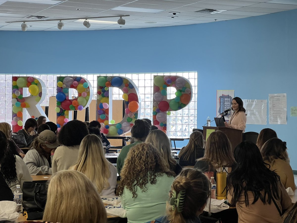 christine mecham tweet media