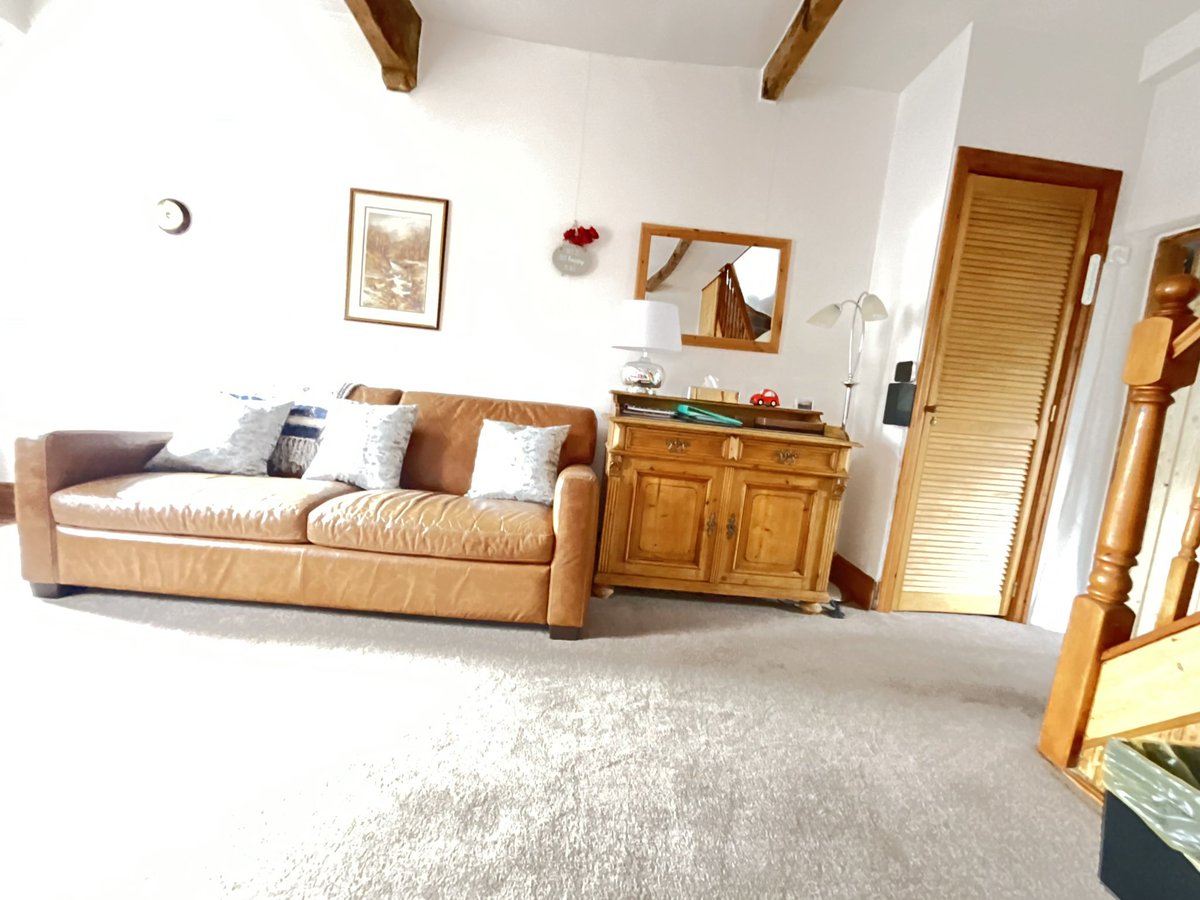 tryst_cottage's tweet photo. Just put some special offers on the website for remaining March and April dates in a beautiful cottage in the village.Treat yourself! You deserve it! #thisisingleton #yorkshire #walking #ingleton #cycling #dogfriendly #romantic https://t.co/vpWOhbhWV3