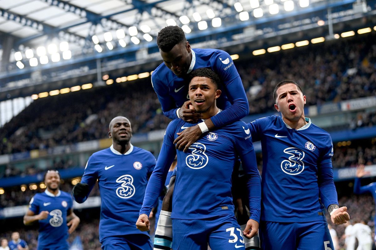 🚨 Chelsea fans let's celebrate that win by following each other!

Follow Me
Comment 💙💙💙💙 paint everywhere blue and follow everyone that likes it.. Ensure to follow back if you were followed!