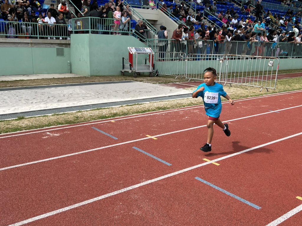 BernewsSports On Twitter Five year old Girls bernewssports-on-twitter-five-year-old-girls