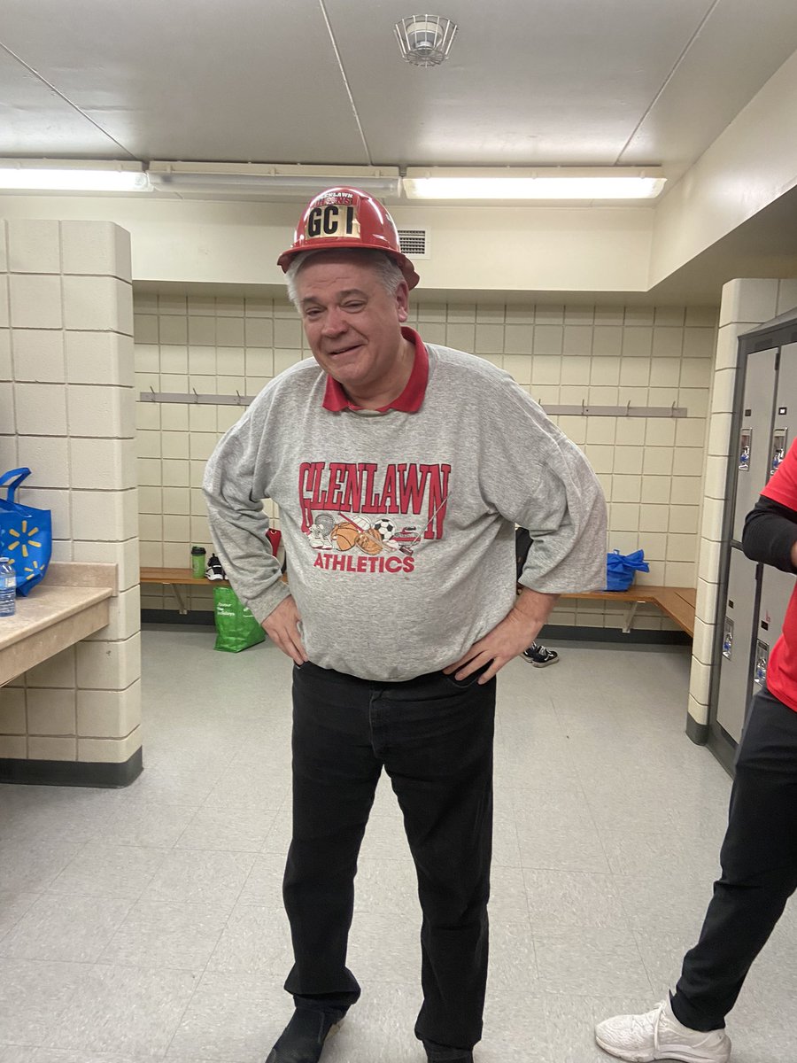 SalmRodger's tweet image. Honoured to have been able to work with one of the greats in MB basketball this season. He pours his heart and soul into every team he works with. Thank you @KornbergerBryan @basketballmb #mbhoops @gciLRSD