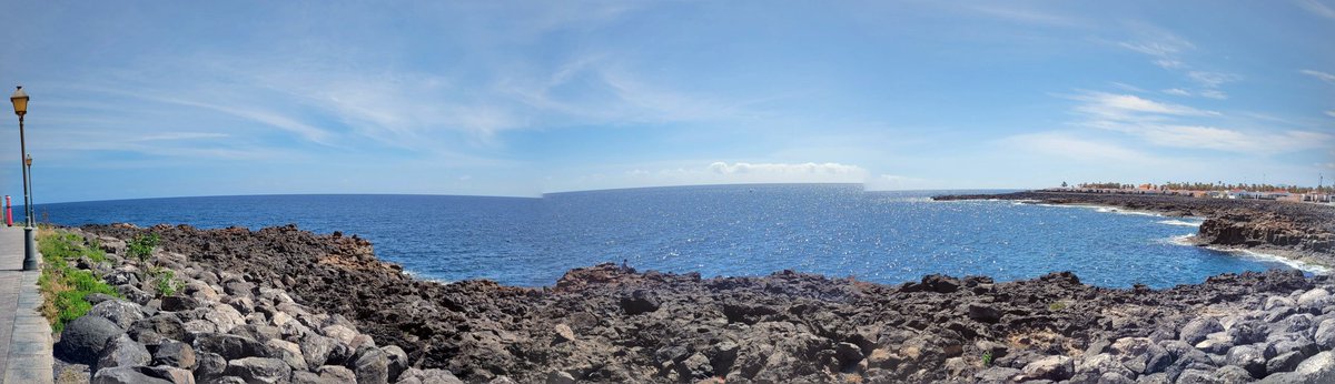 Beautiful panorama of this volcanic island #caletadefuste #Fuerteventura #CanaryIslands #volcanic #sea #coastline #travel