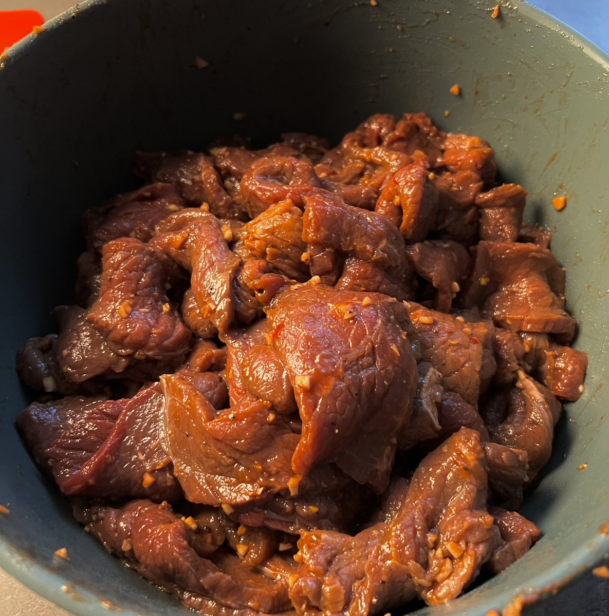AlexLehmann535's tweet photo. beef 🥩 jerky homemade with love 😛

the marinade is ready tomorrow it will be dried…
Cheers 🥃 

#Balance2 #StratumOlc #ornament #NarVa https://t.co/WWFIbNiOjy