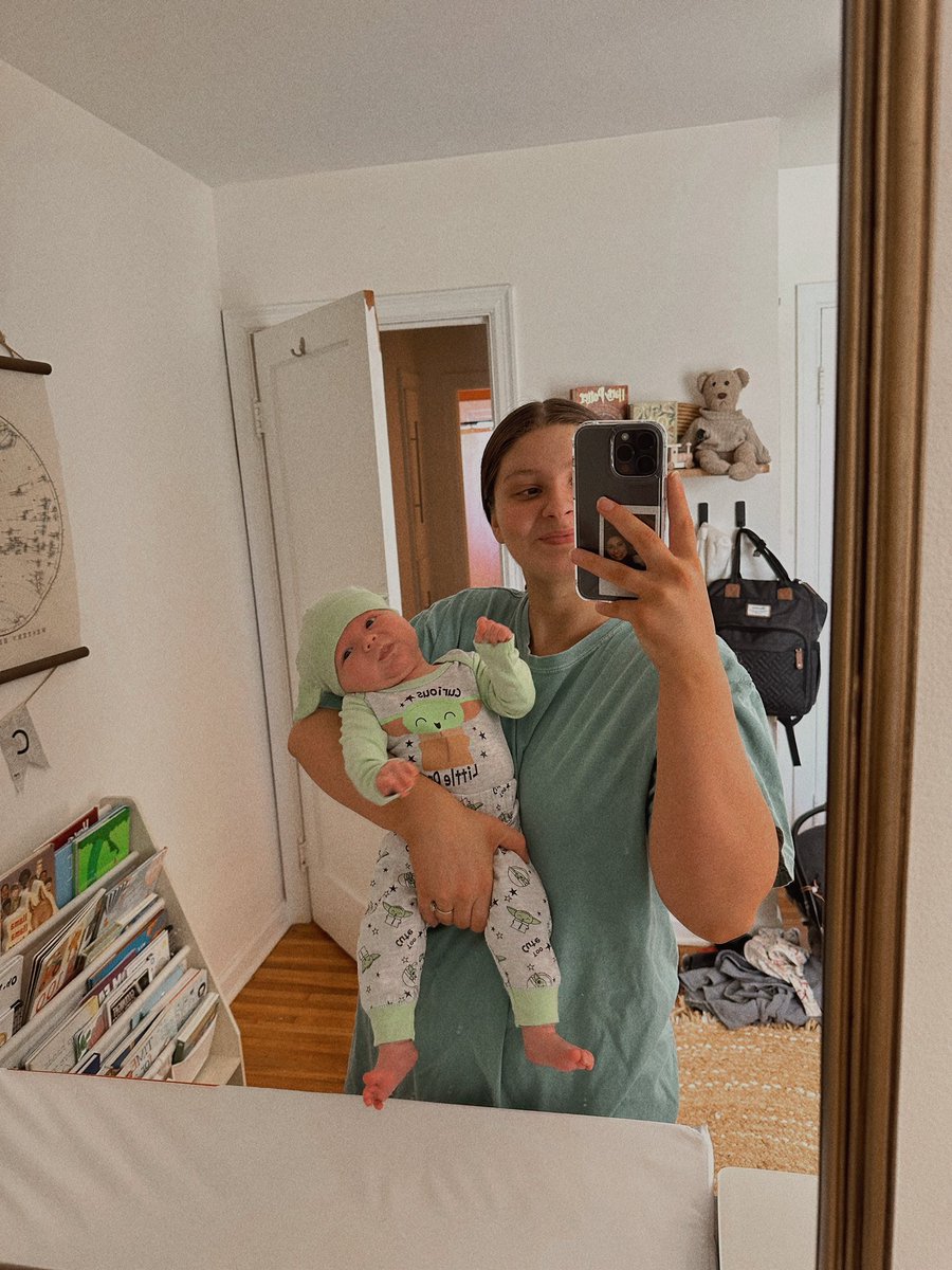 megsculley's tweet photo. hehe, baby yoda https://t.co/QHLDYpQ7ee