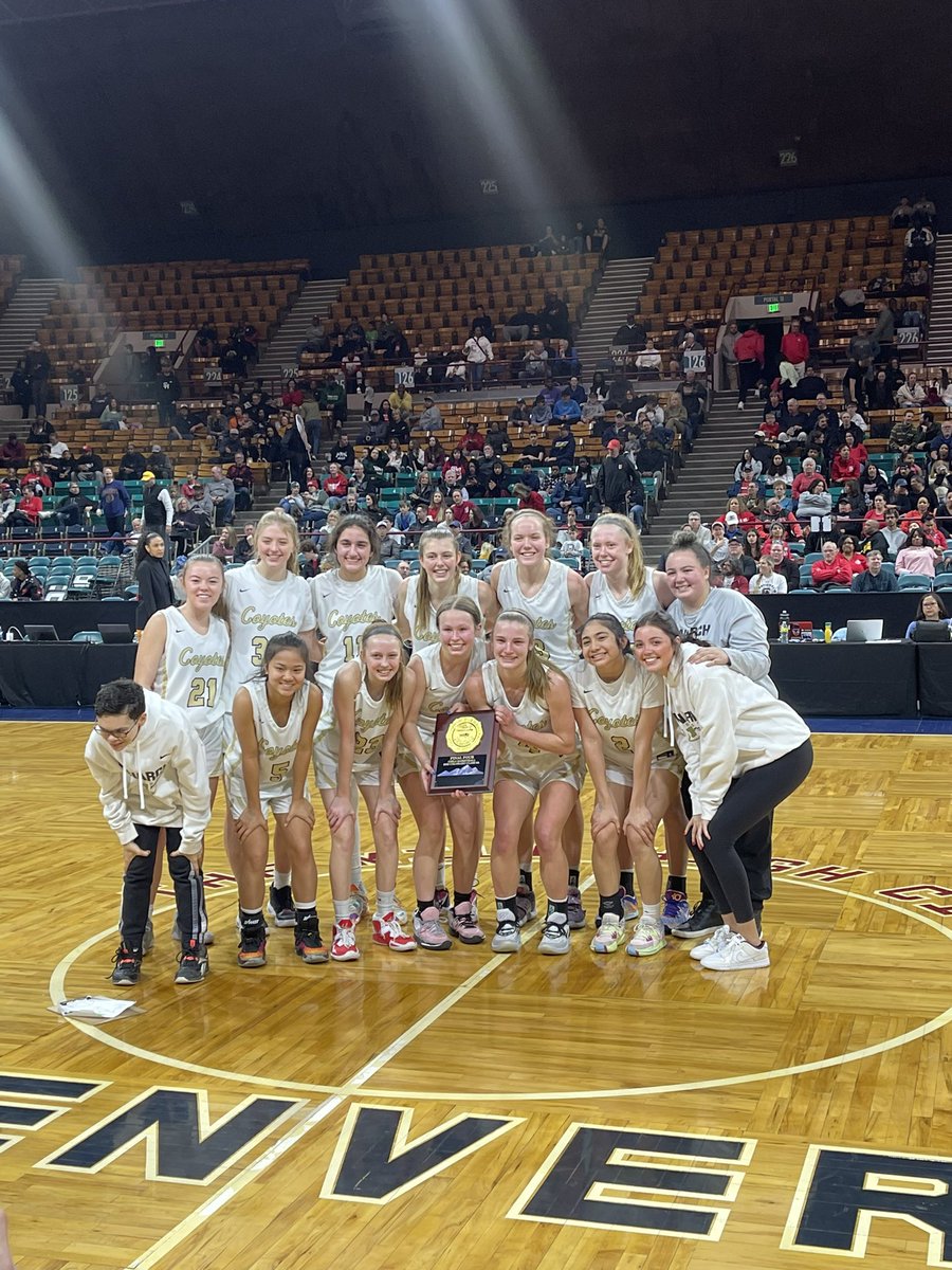 PGHColorado's tweet photo. @mohi_athletics is on their to the 6A Final Four.
#copreps https://t.co/fAAiVm8yT4
