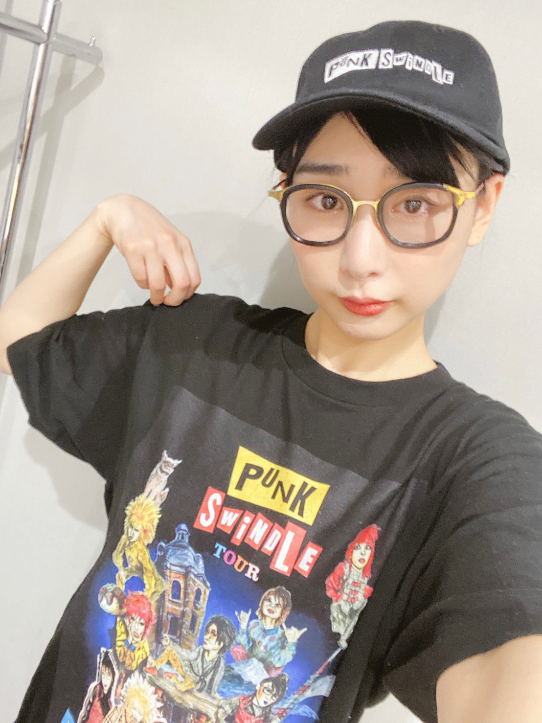BiSH PUNK SWiNDLE TOUR Tシャツ 2XL Bish Punk Swindle Tour T Shirt Xxl | eBay