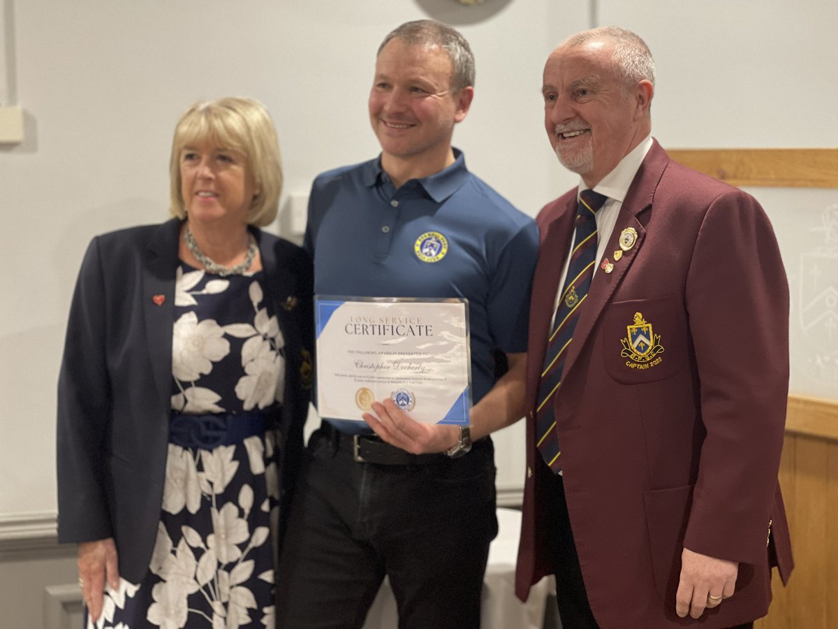 Twenty five years long service award for Chris Docherty - part of our extraordinary Greens Team!! 👏👏👏 <a href="/TBPGC/">BramallParkGolfClub</a> #cheshire #greens