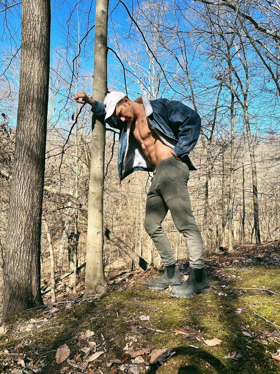 Ethan Hethcote on Twitter: “spring fling”