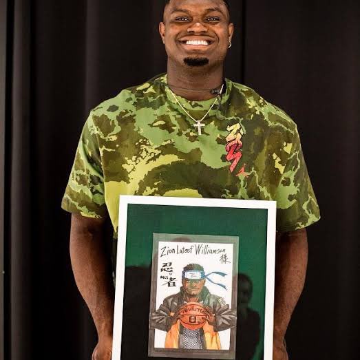 AustinReavesBR's tweet photo. Zion Williamson: Carismático, fã de Naruto, cidadão de bem, exemplo para a nova geração.

Ja Morant: Fake superstar, fake gangsta, deixou o sucesso subir pra cabeça.

NUNCA MAIS COMPAREM! https://t.co/4hK9Y6Tq31