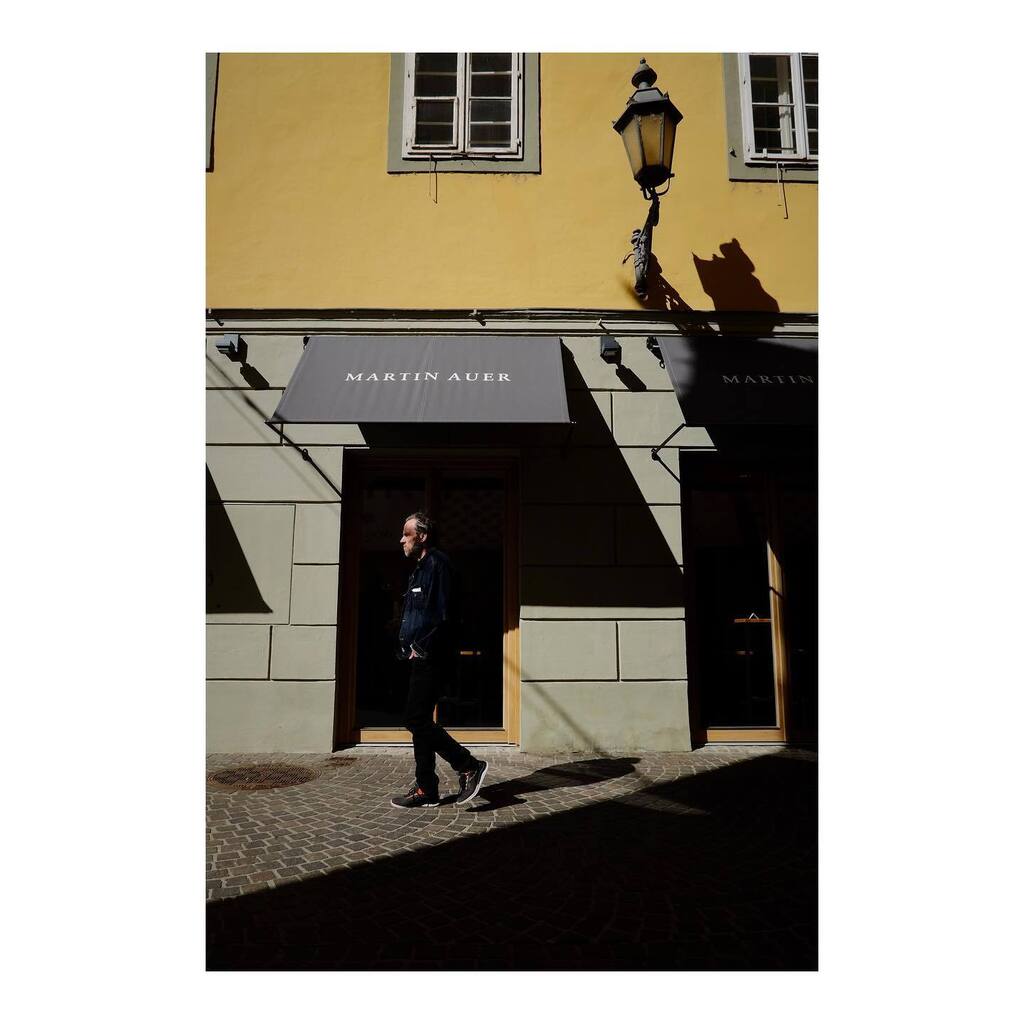 fujiframes's tweet photo. Walk Of Contrasts https://t.co/Dkti7ITsf3 https://t.co/mCnhRhqCK0