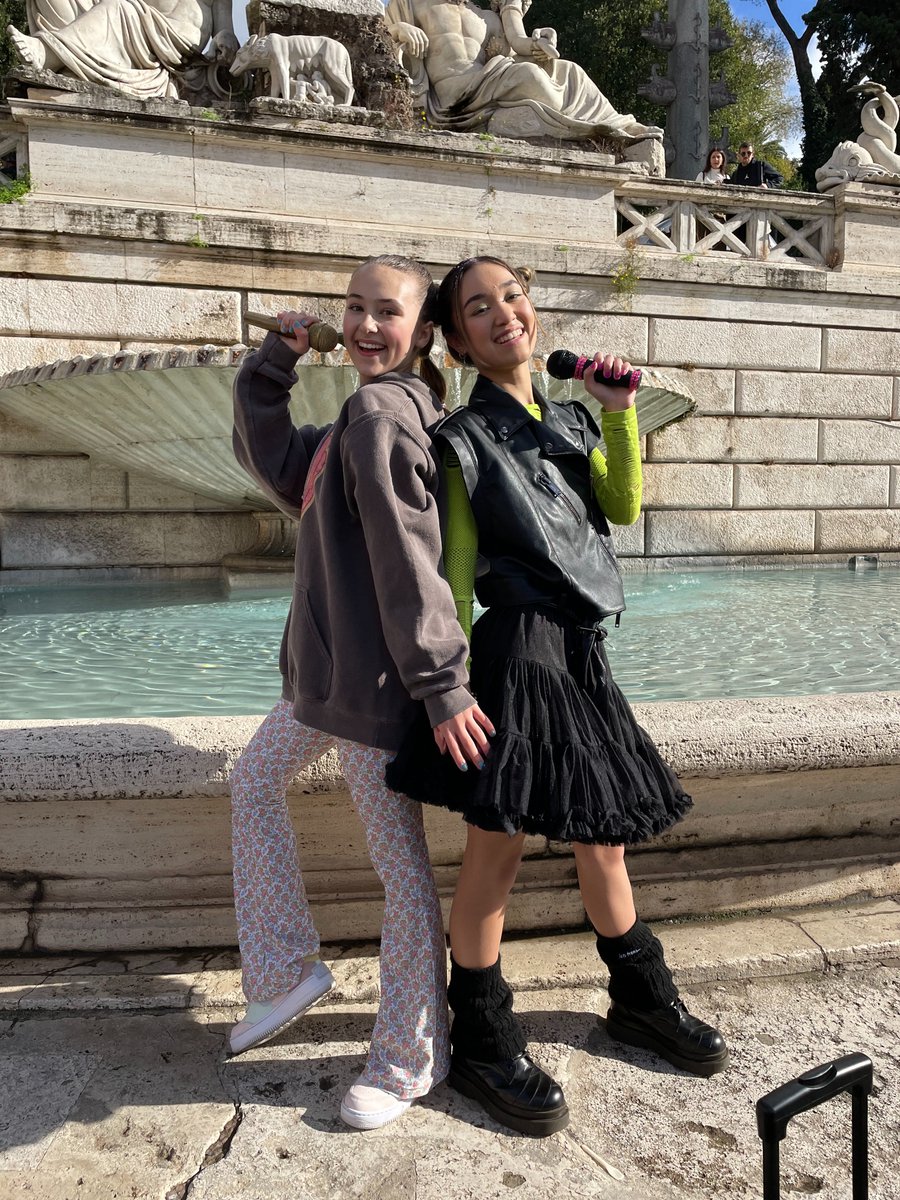 <a href="/heykensington/">Kensington Tallman</a> and Ava Ro, co-stars of our new live-action series #HomeSweetRome are taking the red carpet at <a href="/nickelodeon/">Nickelodeon</a>'s #KidsChoiceAwards this evening, and we can't wait!