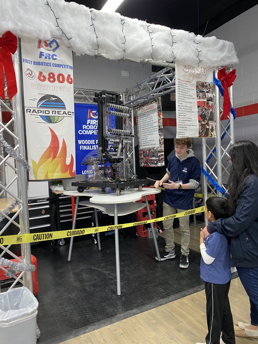 Mineola High School tweet media