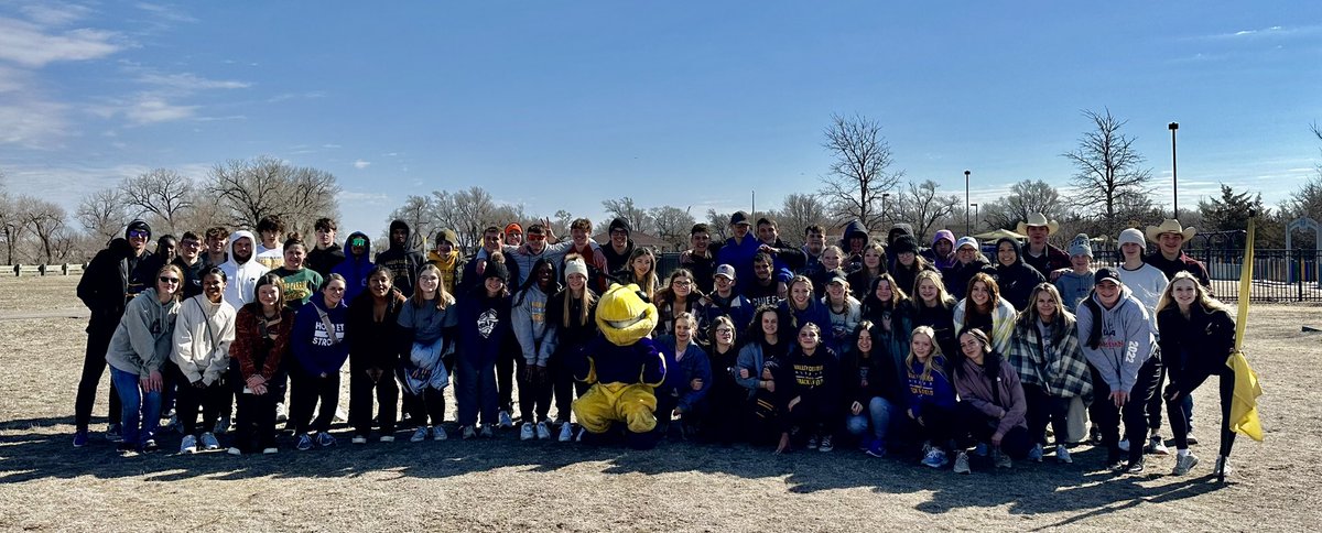valleycentertf's tweet photo. Volunteering at Band on the Run!
#SOUL #LargerPurpose https://t.co/MuQqcDohIW