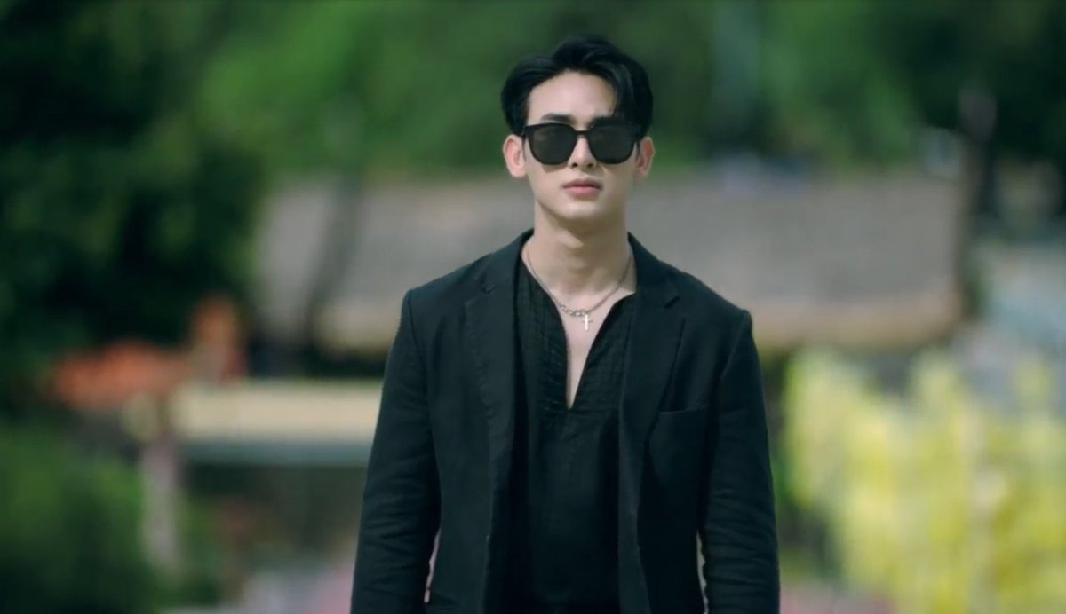 armyludida0000's tweet photo. O Ken chegando bem no estilo da clara de o outro lado do paraíso.
"NÃO IMAGINAM O PRAZER Q E ESTAR DE VOLTA". #ChainsOfHeartEP2 #ChainsOfHeart https://t.co/6W2UhyfSGL