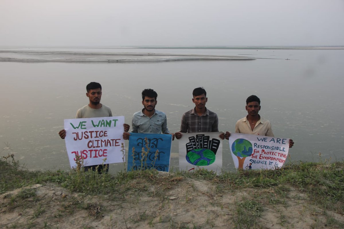 smileforallbd's tweet photo. Global Climate Strike 2023 in Kushtia #.Bangladesh. 
Climate knows no boundaries, and the urgency to create a secure future for our planet is now.
#TomorrowIsTooLate 
#FridaysForFuture
#GlobalClimateStrike
#ActionAid_Bangladesh
#EndFossilFinance 
#smileforall @GretaThunberg https://t.co/N06KfnIgjC